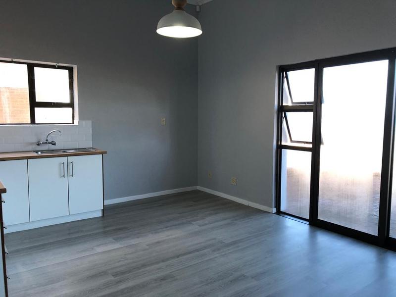 5 Bedroom Property for Sale in Franskraal Western Cape